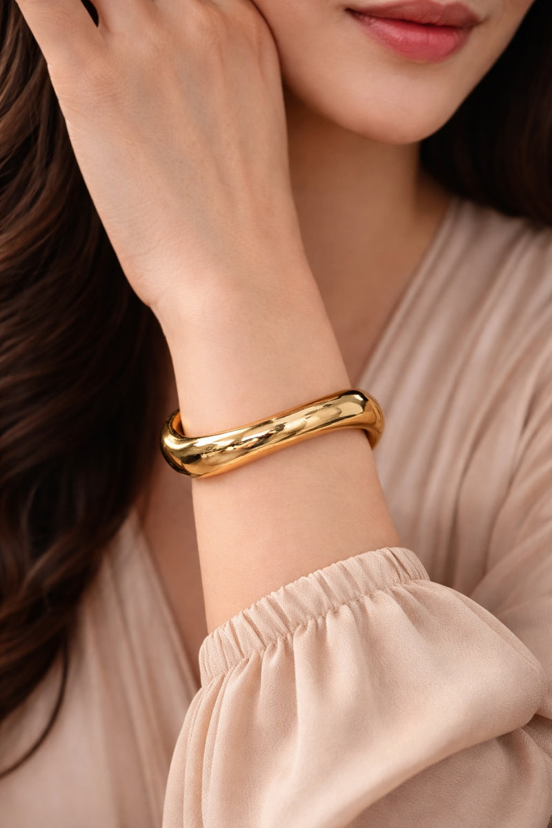 Minimal Office-Wear Anti-Tarnish Bracelet