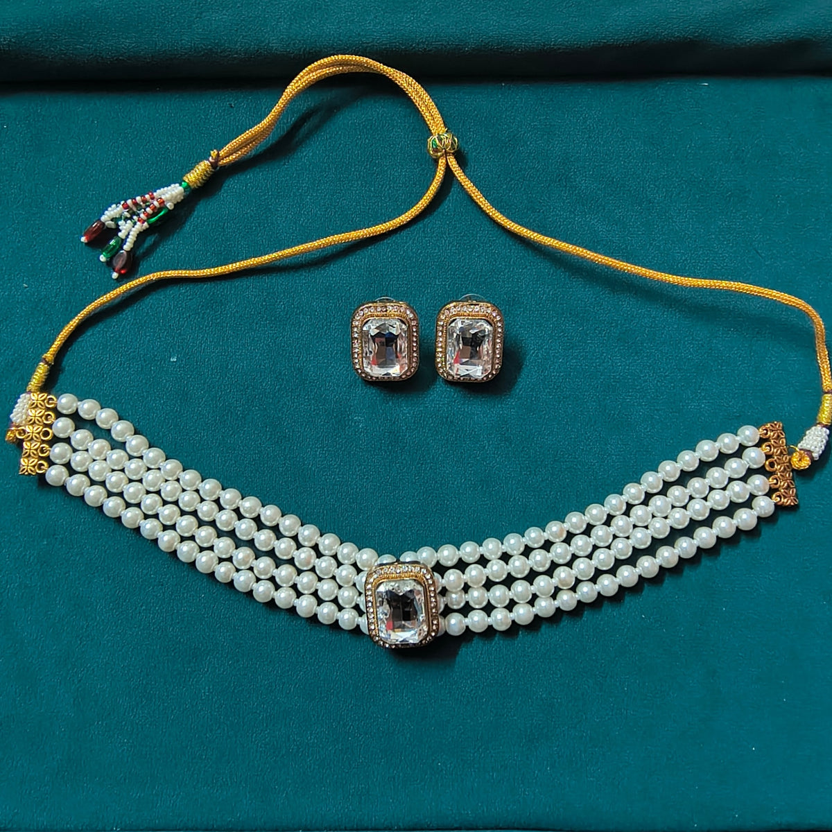 Pearl Choker Set with Stud Earrings