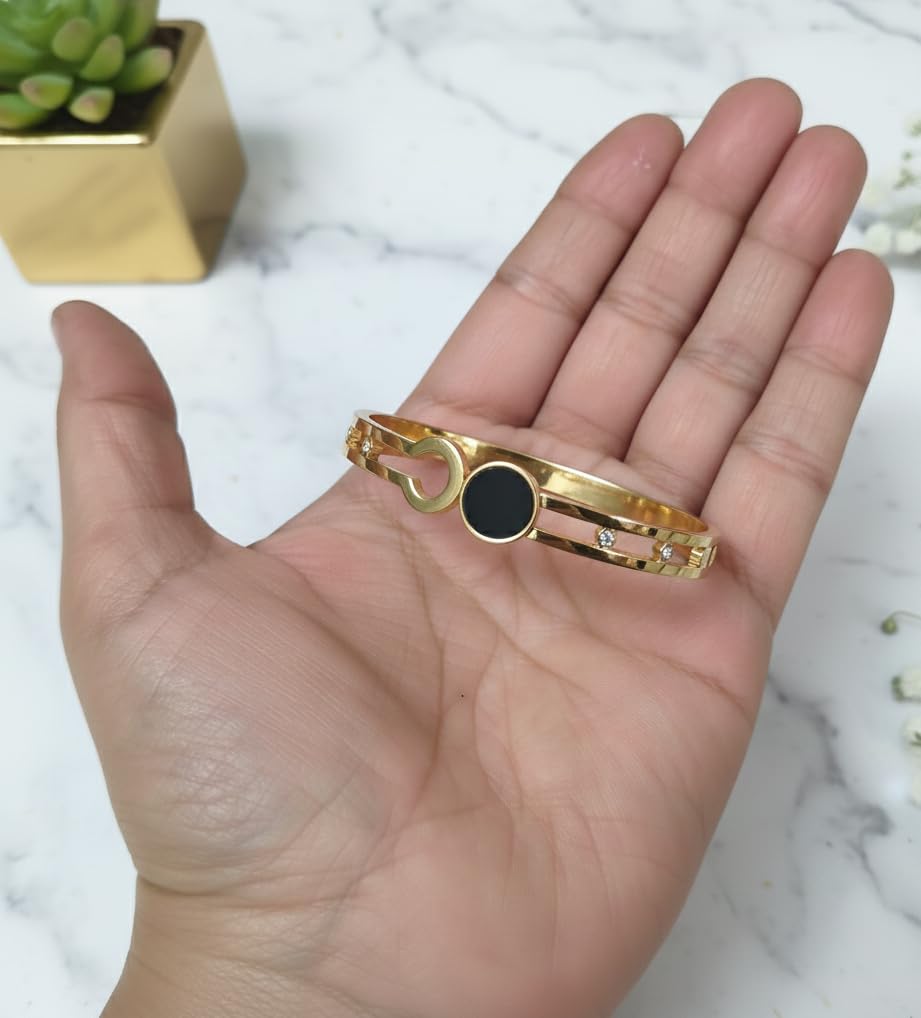 Water-Resistant Golden Anti-Tarnish Bracelet