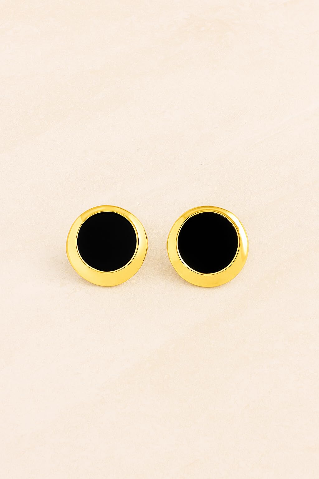 Noir Round Stud Earrings with Gold Border