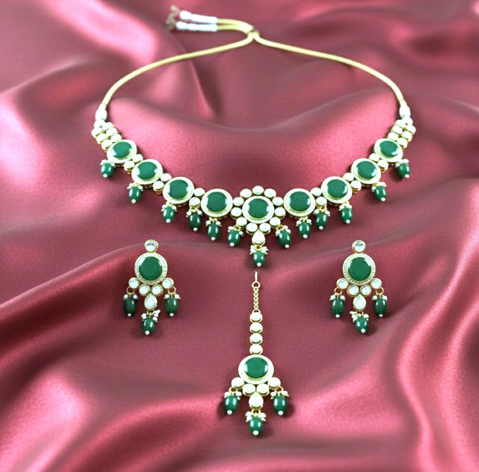Emerald Monalisa Reverse AD Necklace Set with Maang Tikka