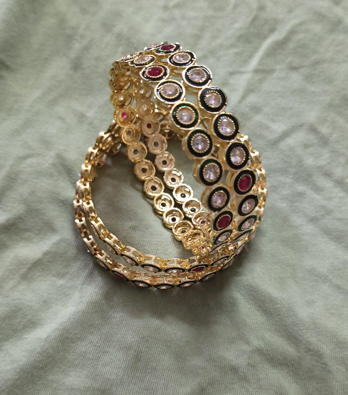Kundan Kada Bangle Set