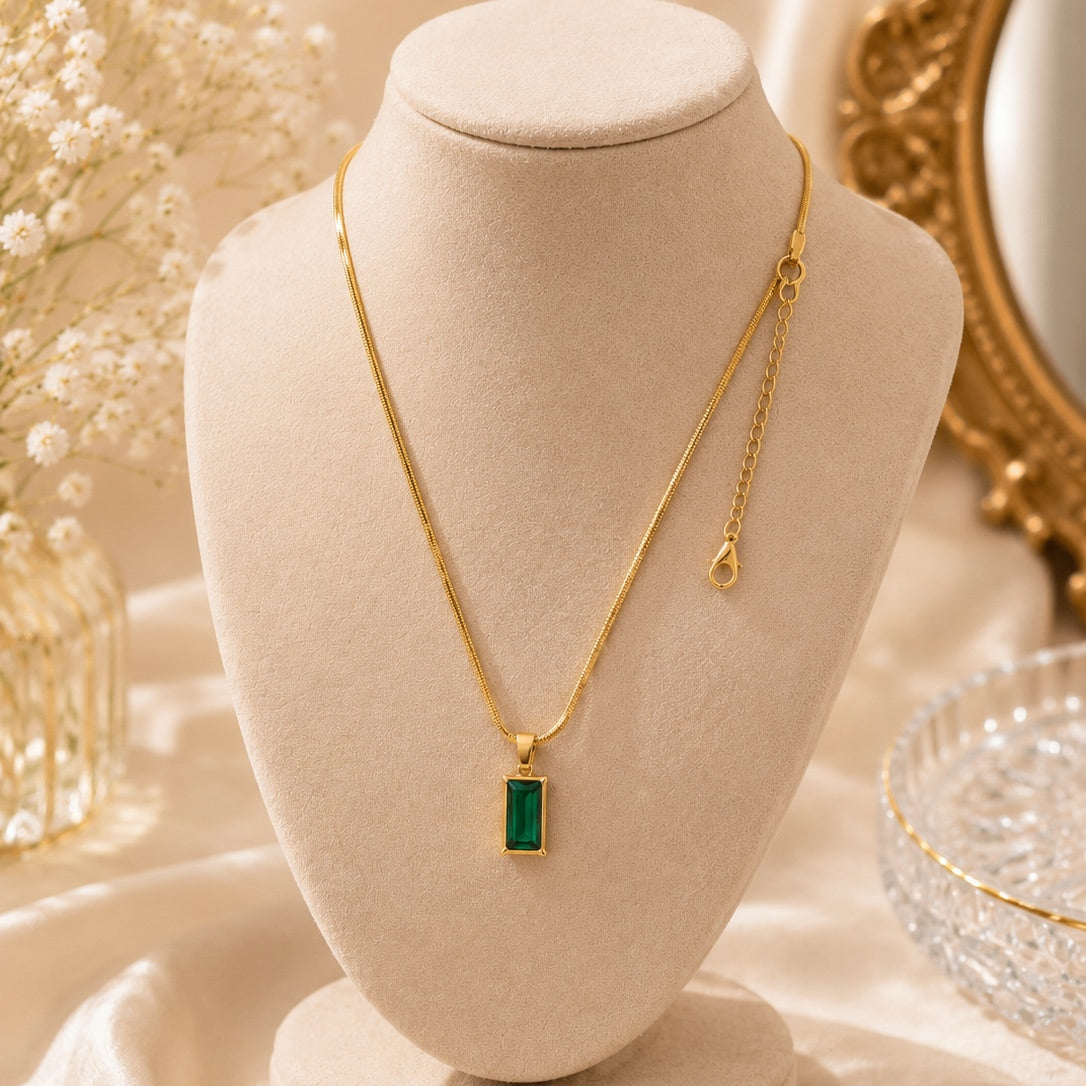 Verdant Stone Gold Pendant Necklace