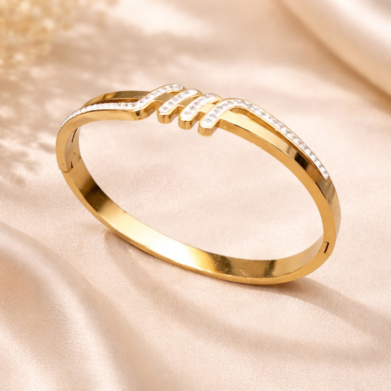 Signature Anti-Tarnish Bracelet